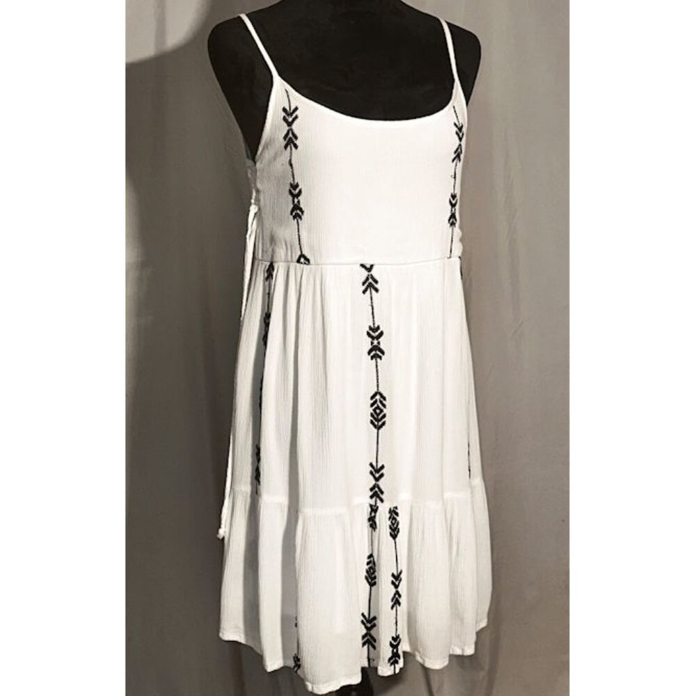 Maurices Baby Doll Dress, Corset Sides, Black and White, Size Small